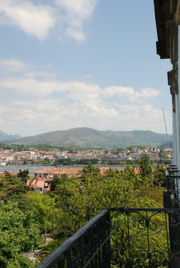 Hostal Zaragoza Hondarribia Esterno foto